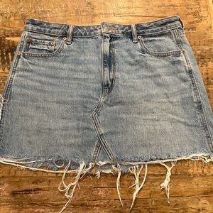 American eagle mini skirt